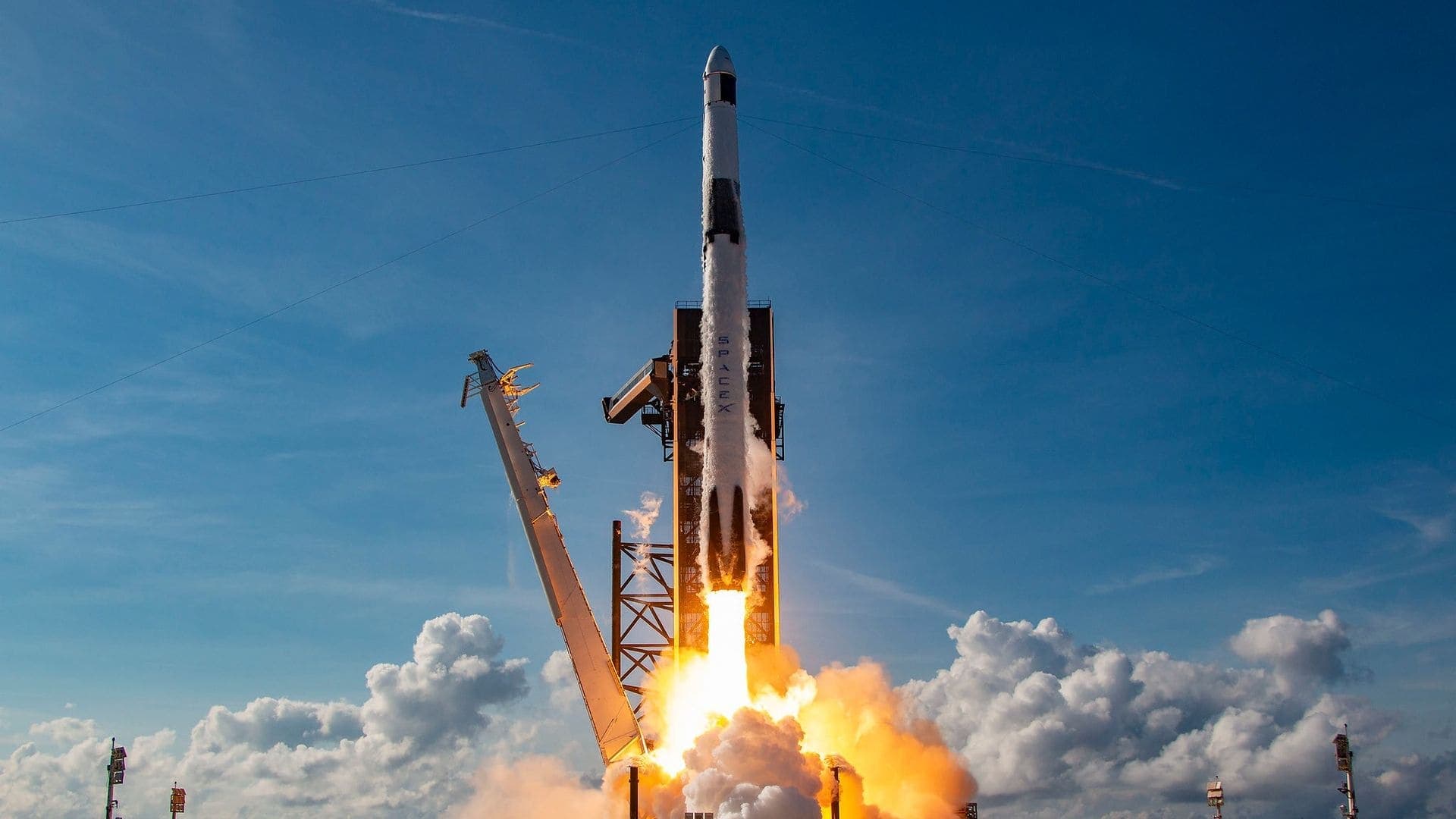 rocket-takeoff